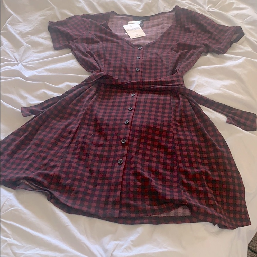 Forever 21 red/black skater dress - tags still on